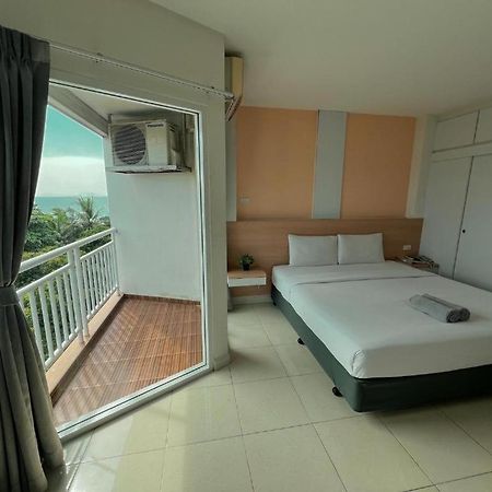 Nana Chat Bangsaen Hotel Si Racha Buitenkant foto